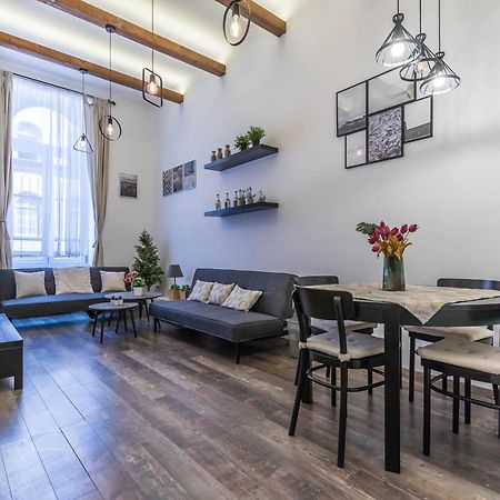 Katarina Apartment Blaha Square Budapeszt Zewnętrze zdjęcie