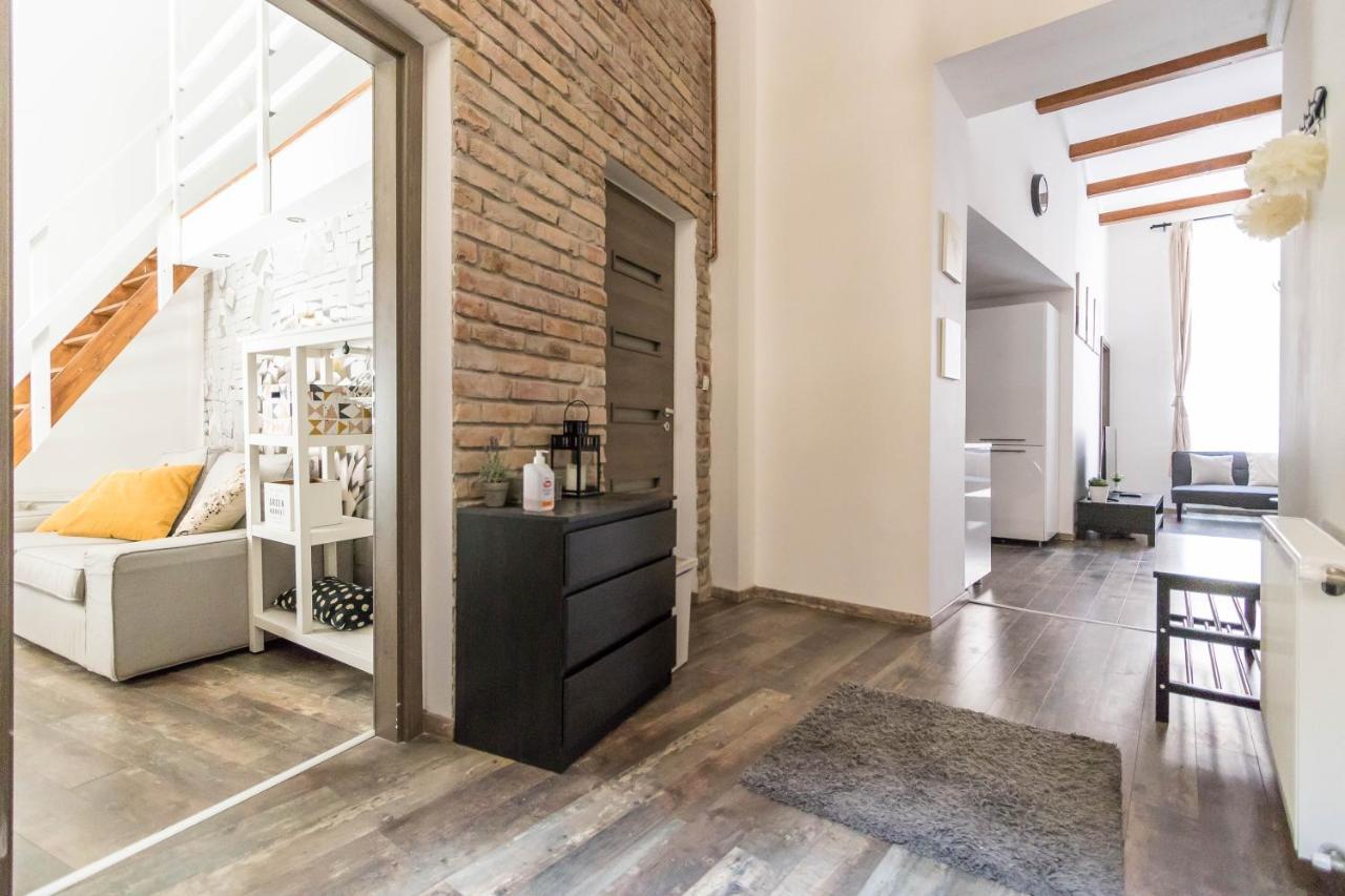 Katarina Apartment Blaha Square Budapeszt Zewnętrze zdjęcie