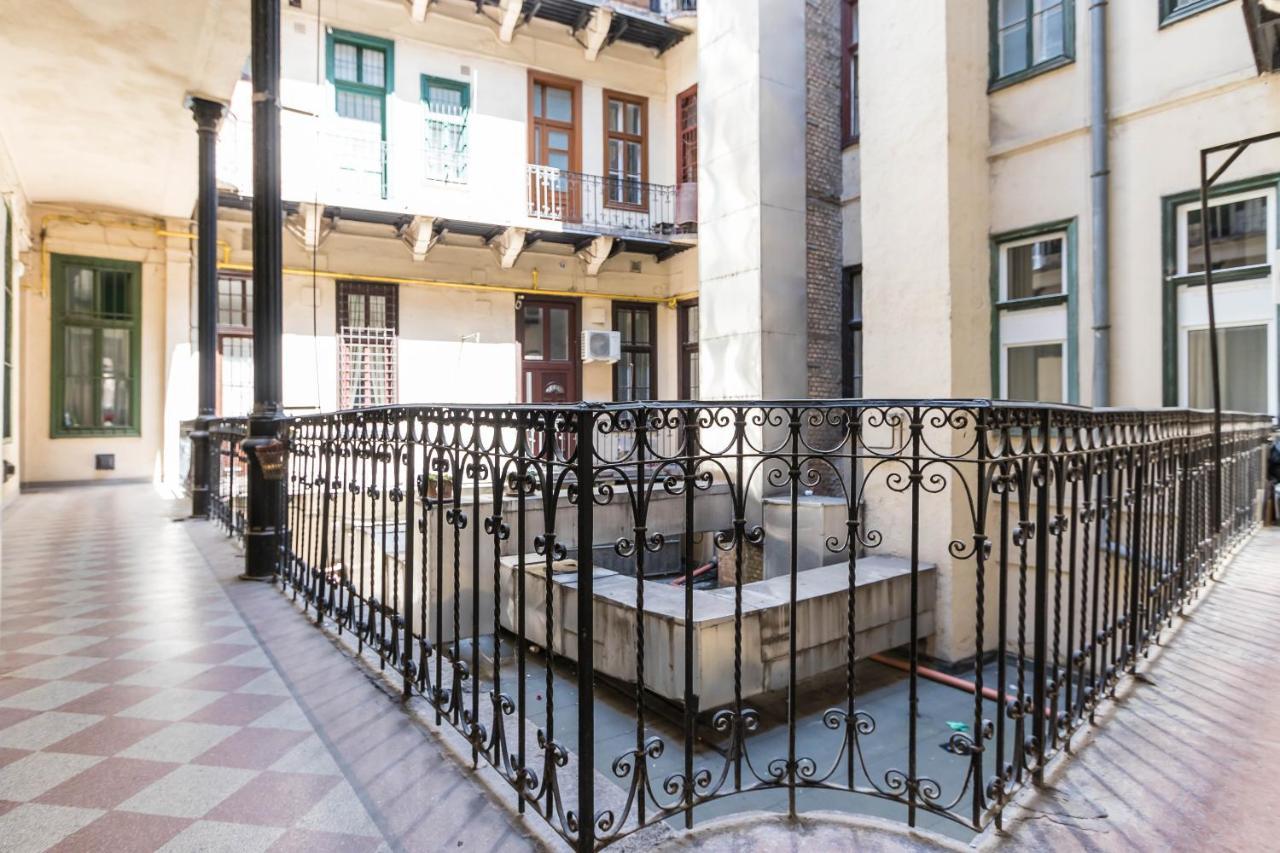 Katarina Apartment Blaha Square Budapeszt Zewnętrze zdjęcie